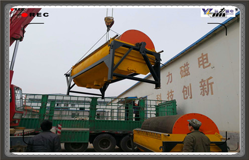濕式磁選機(jī)，磁選機(jī)廠家生產(chǎn)高大上的濕式磁選機(jī)_釩鈦鐵礦磁選機(jī)廠家生產(chǎn)高大上的濕式磁選機(jī)型號(hào)參數(shù)及磁場強(qiáng)度