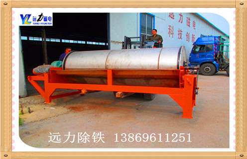 濕式永磁磁選機(jī)，河南濕式永磁磁選機(jī)_釩鈦鐵礦河南濕式永磁磁選機(jī)型號參數(shù)及磁場強(qiáng)度