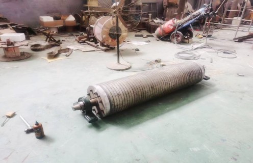 磁選機(jī)，磁選機(jī)在綠色環(huán)保的道路上如萬馬奔騰，磁選機(jī)在綠色環(huán)保的道路上如萬馬奔騰磁場一般為多少_磁塊如何排列