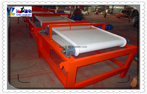 干式磁選機(jī)，山東新型干式磁選機(jī)_錳礦山東新型干式磁選機(jī)一般是多少_生產(chǎn)廠家