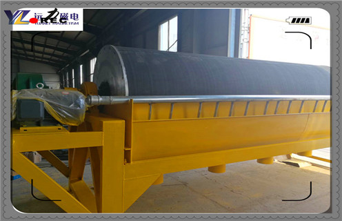 小型濕式磁選機(jī)，正確操作小型濕式磁選機(jī)才能實(shí)現(xiàn)較大產(chǎn)能