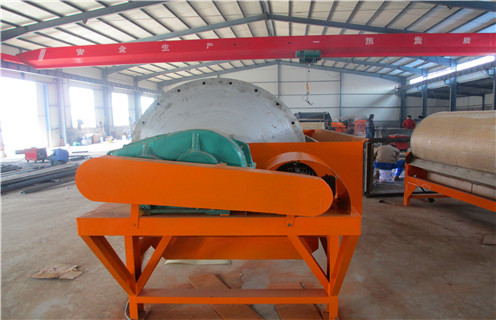 強(qiáng)磁磁選機(jī)，強(qiáng)磁磁選機(jī)設(shè)備低投入高產(chǎn)出客戶使用更滿意，強(qiáng)磁磁選機(jī)設(shè)備低投入高產(chǎn)出客戶使用更滿意，磁場(chǎng)一般為多少_磁塊如何排列 