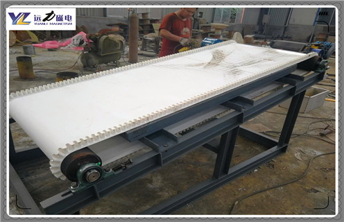 平板磁選機，湖北鈉長石平板磁選機_如何進行湖北鈉長石平板磁選機的磁筒更換工作原理_選礦規(guī)格參數(shù)及執(zhí)行標準